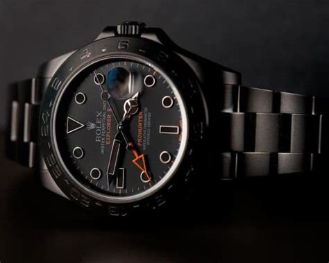 cos'è il simbolo nero a lato sul rolex
